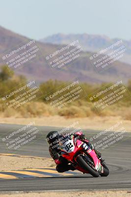media/Mar-21-2025-CVMA Friday Practice (Fri) [[30cd4fe323]]/2-Racer 1/Session 4 (Turn 10)/